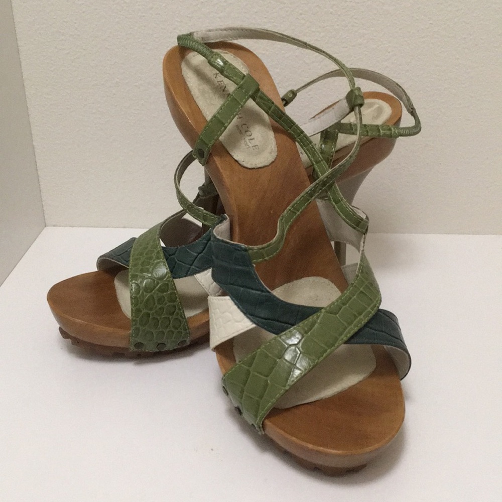 Kenneth Cole strappy leather sandal stilettos.